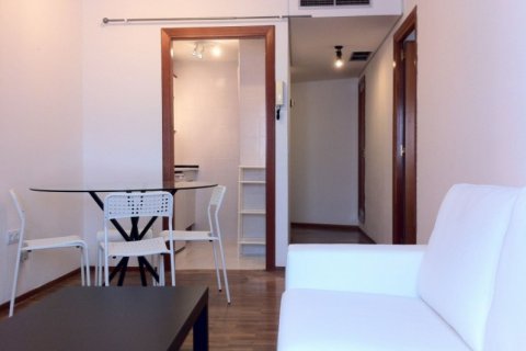 Dzīvoklis Madrid, Spānijā 1 istaba, 50 m2 Nr. 58451