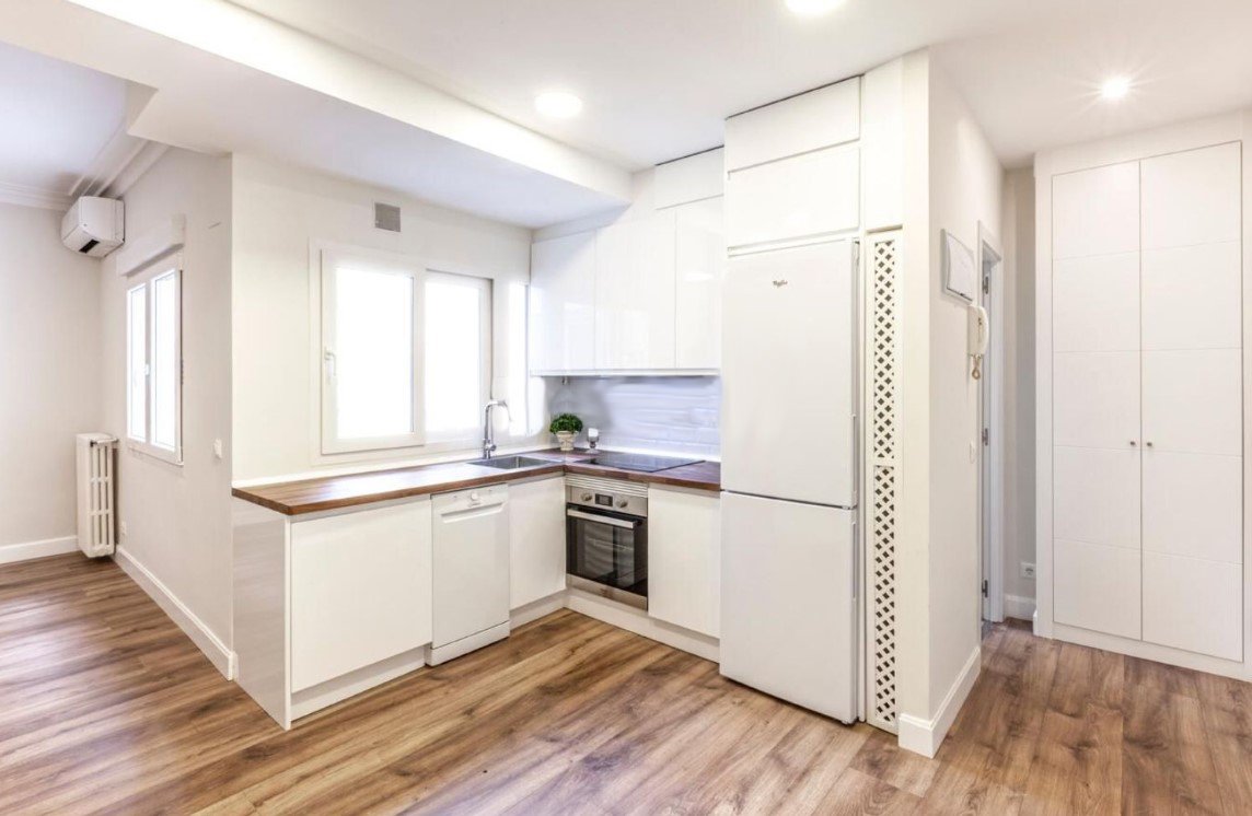Appartamento a Madrid, Spagna 3 camere da letto, 87 mq. N° 58454