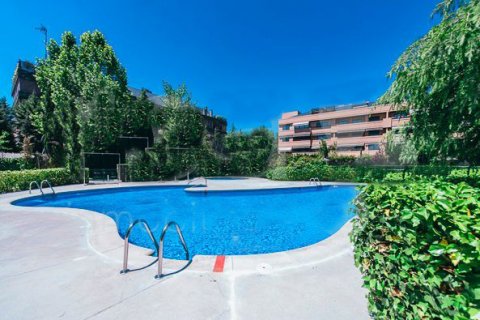 Dzīvoklis Madrid, Spānijā 2 istabas, 139 m2 Nr. 58455