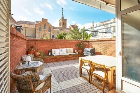 Māja Badalona, Barcelona, Spānijā 4 istabas, 204 m2 Nr. 166964