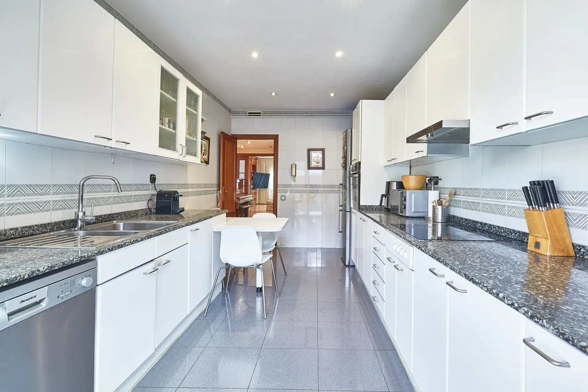 House à Badalona, Barcelona, Espagne 4 chambres, 204 m2 No. 166964