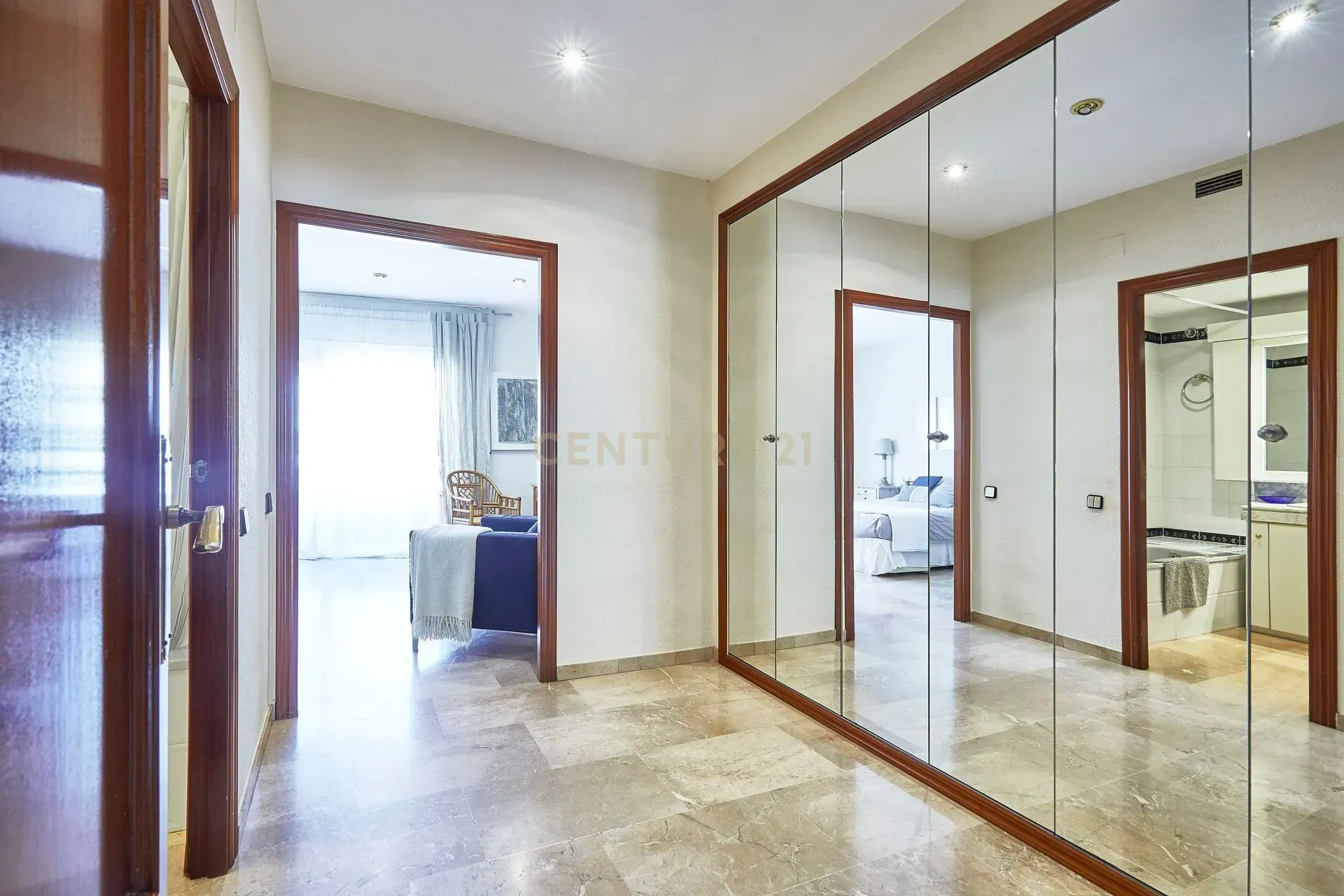 House à Badalona, Barcelona, Espagne 4 chambres, 204 m2 No. 166964