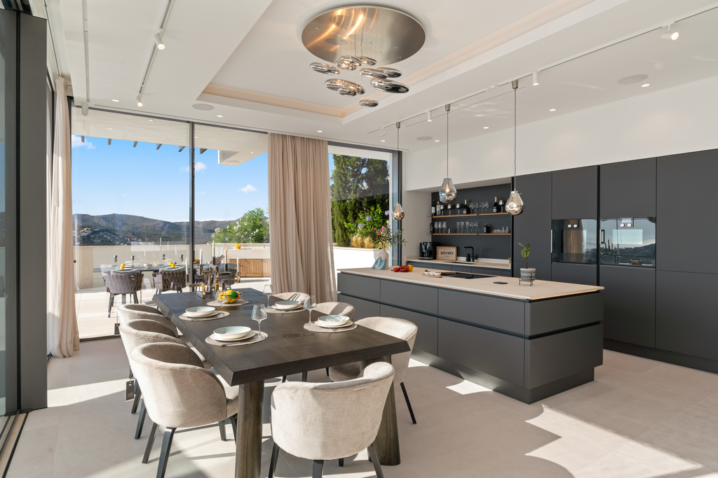 Huvila Port D'andratx, Mallorca, Espanja 6 makuuhuonetta, 691 m2 No. 33059