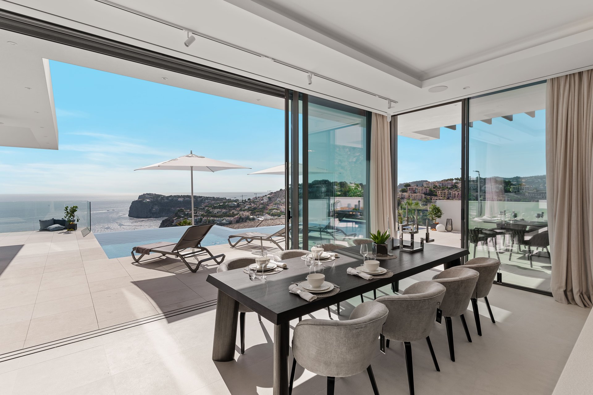 Huvila Port D'andratx, Mallorca, Espanja 6 makuuhuonetta, 691 m2 No. 33059