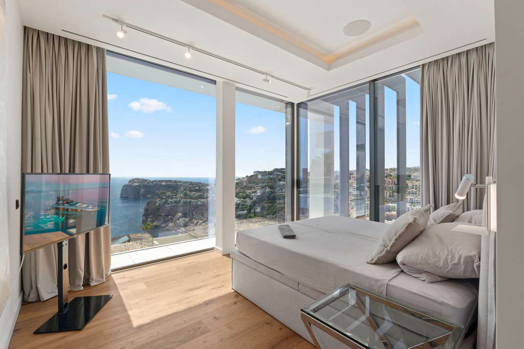 Huvila Port D'andratx, Mallorca, Espanja 6 makuuhuonetta, 691 m2 No. 33059