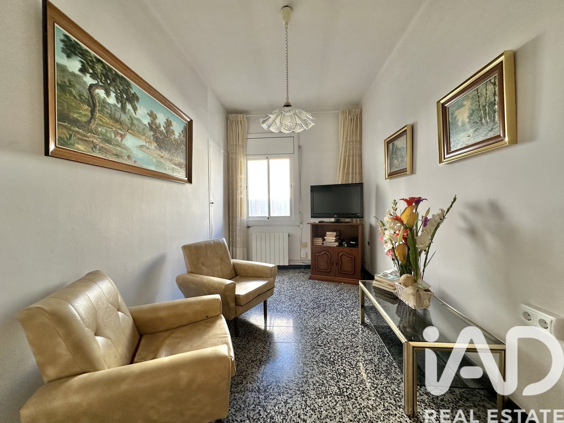 Radhus i Mataro, Barcelona, Spanien 5 sovrum, 159 kvm. Nr. 172653