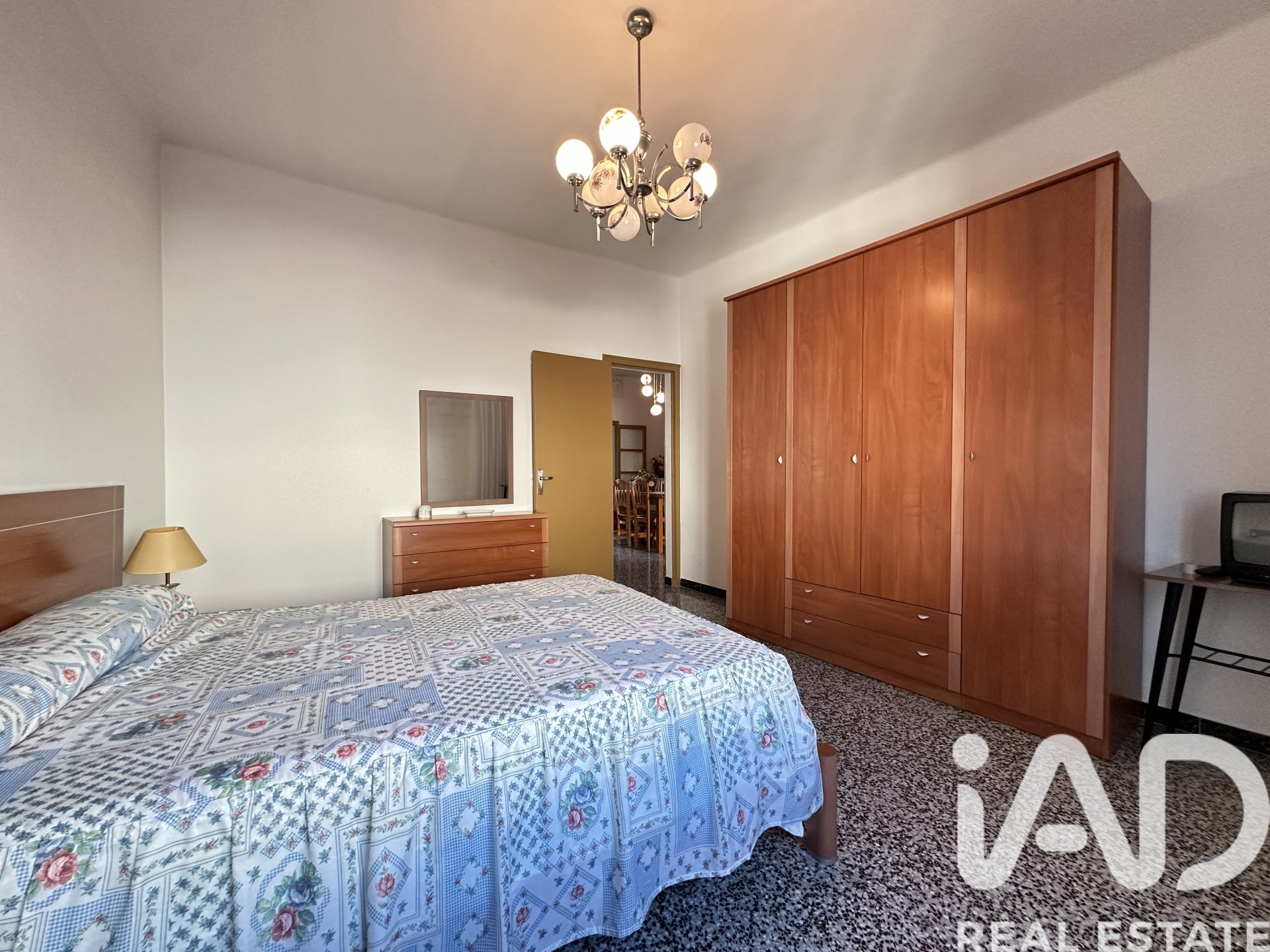 Radhus i Mataro, Barcelona, Spanien 5 sovrum, 159 kvm. Nr. 172653