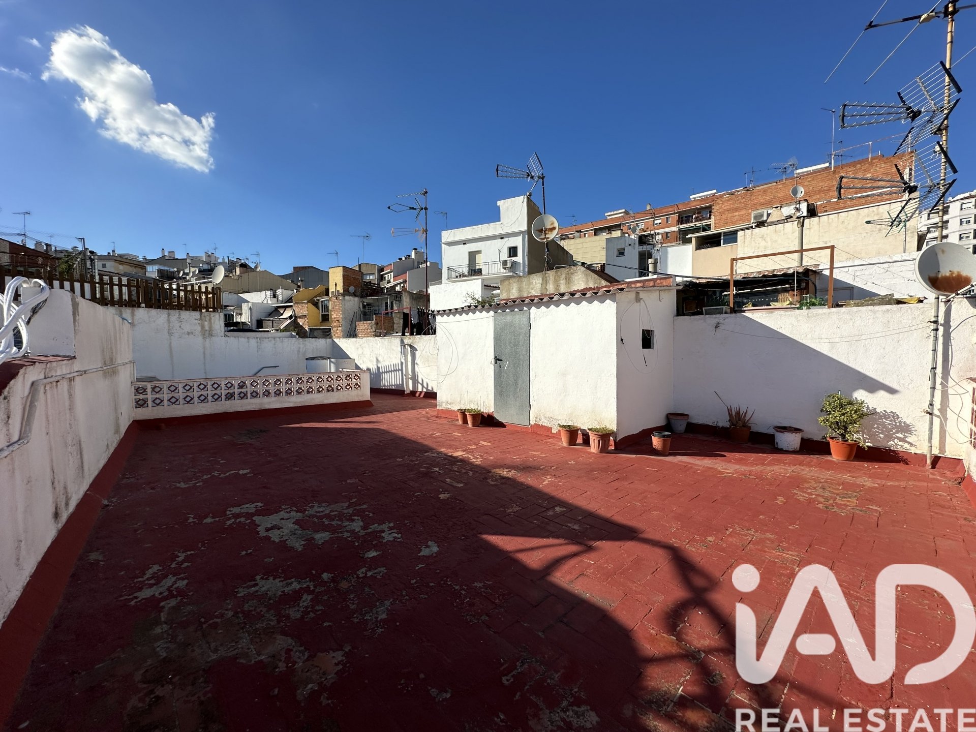 Radhus i Mataro, Barcelona, Spanien 5 sovrum, 159 kvm. Nr. 172653