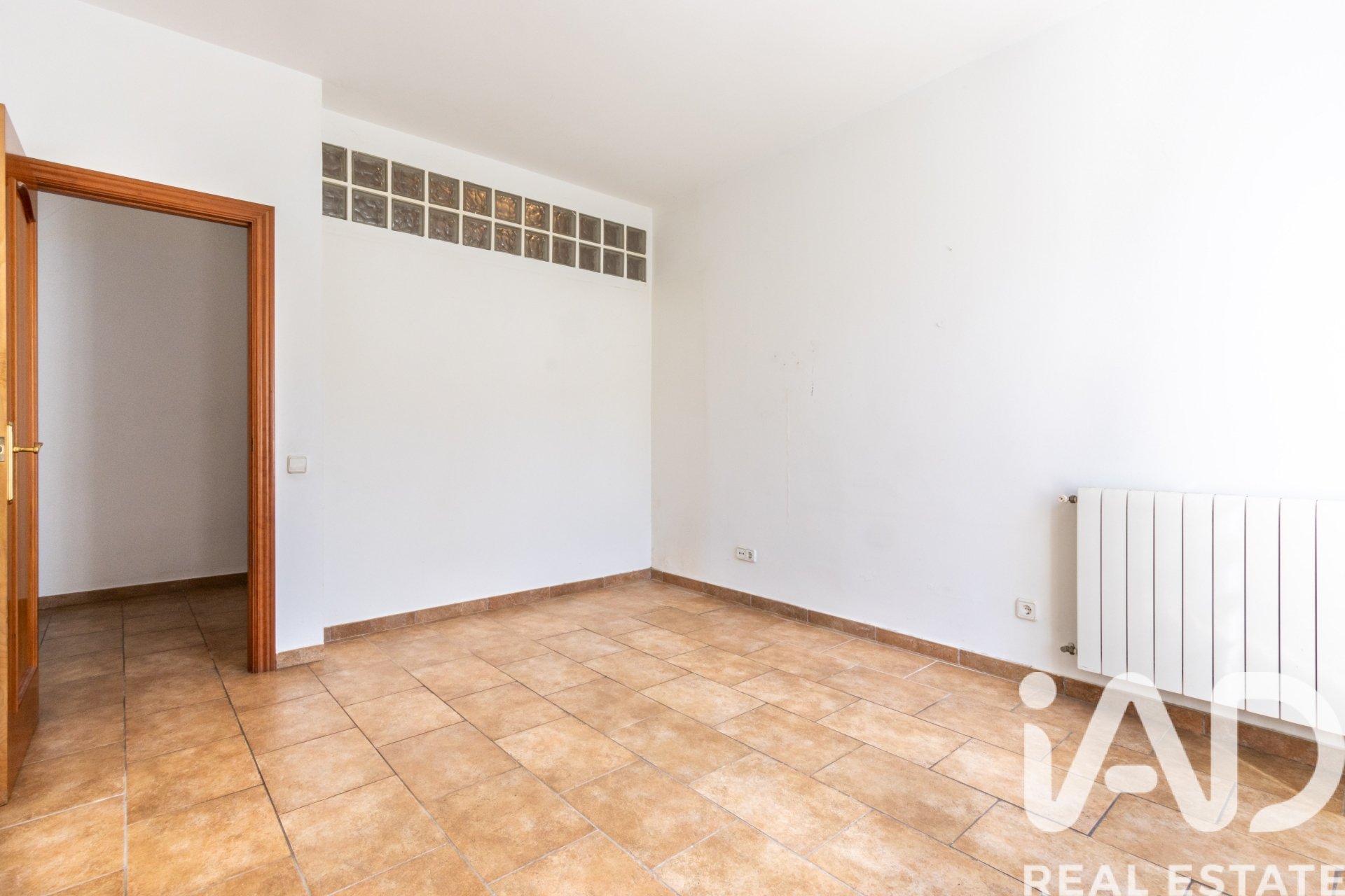 Casa a El Masnou, Barcelona, Spagna 5 camere da letto, 188 mq. N° 172654