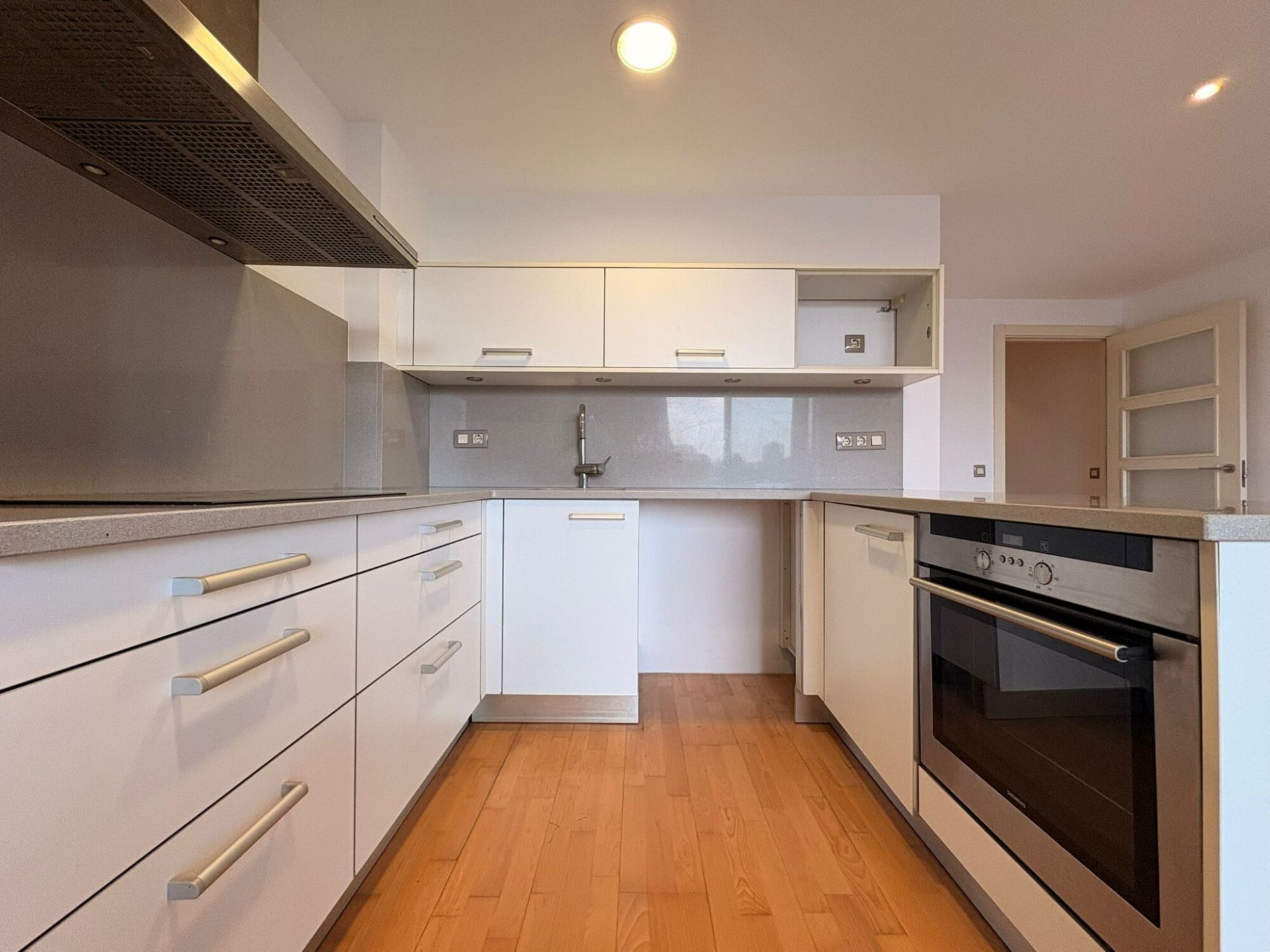 Apartment à Girona, Espagne 2 chambres, 97 m2 No. 161648