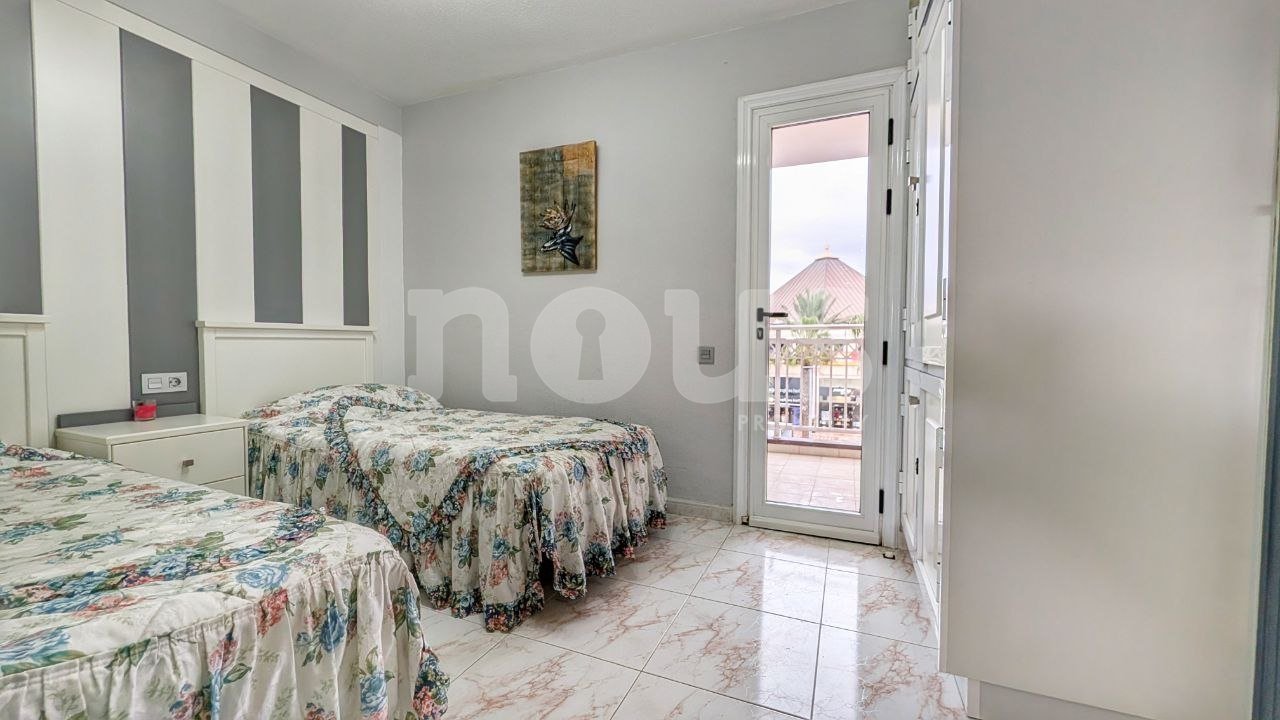 Appartamento a Arona, Tenerife, Spagna 2 camere da letto, 93 mq. N° 161646