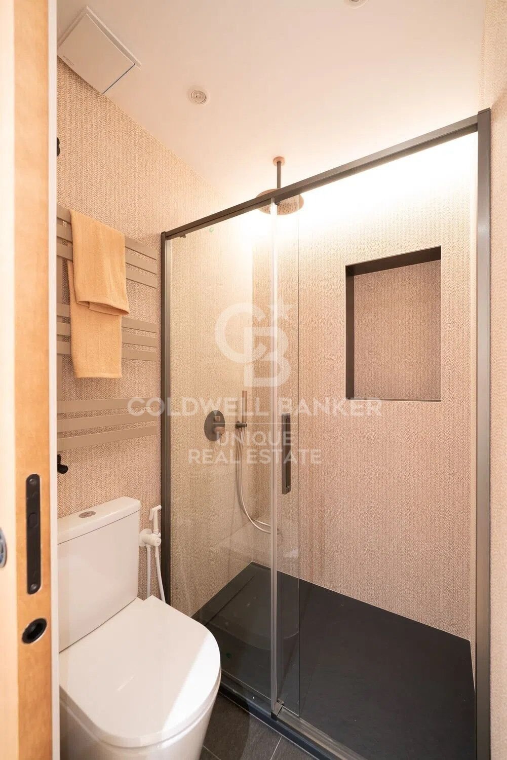 Apartamento en Madrid, España 2 dormitorios, 120 m2 No. 157059