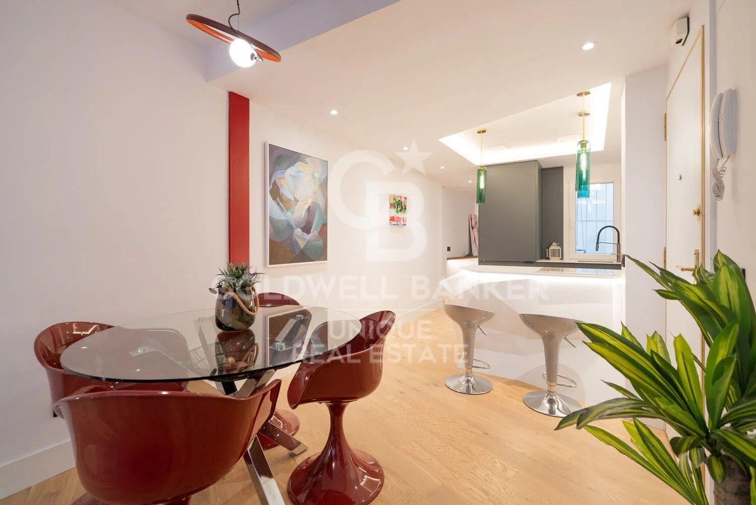 Apartamento en Madrid, España 2 dormitorios, 120 m2 No. 157059