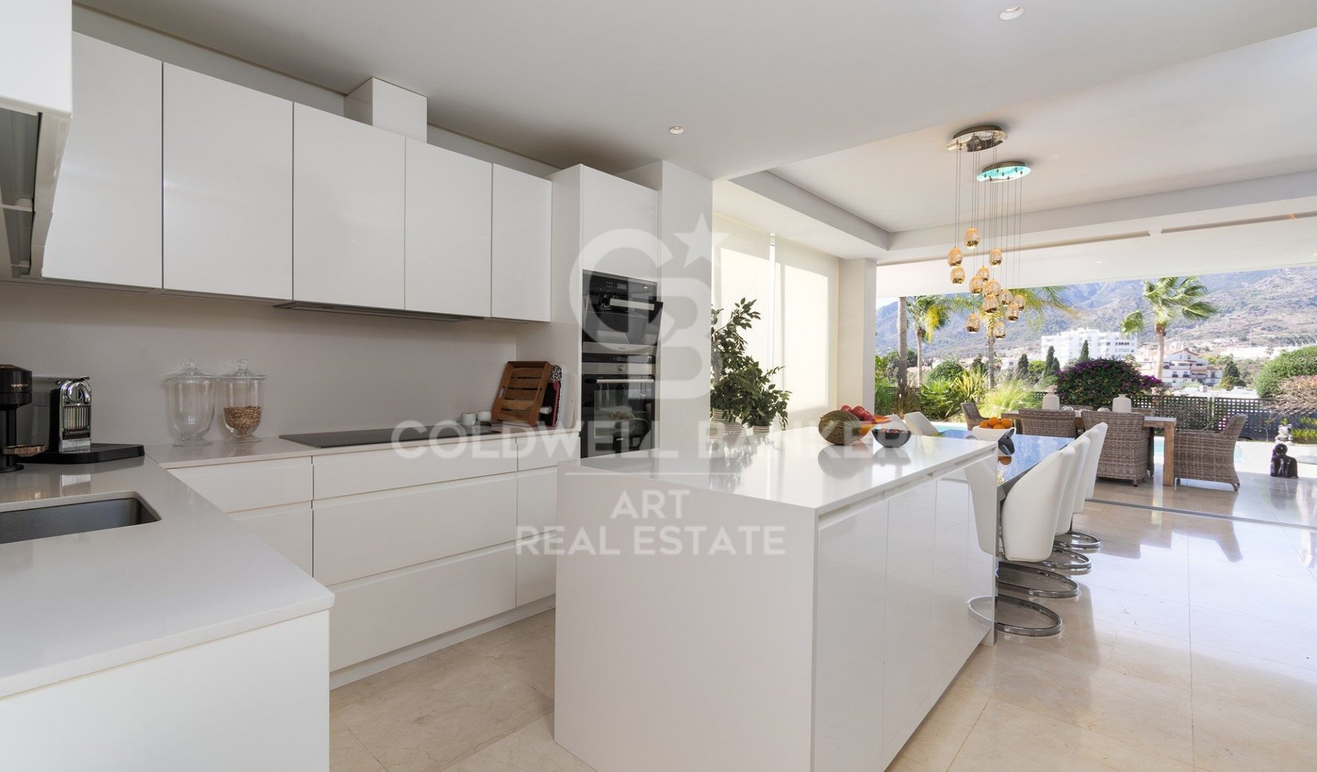 Villa in Marbella, Malaga, Spanien 3 Schlafzimmer, 405 m2 Nr. 156840
