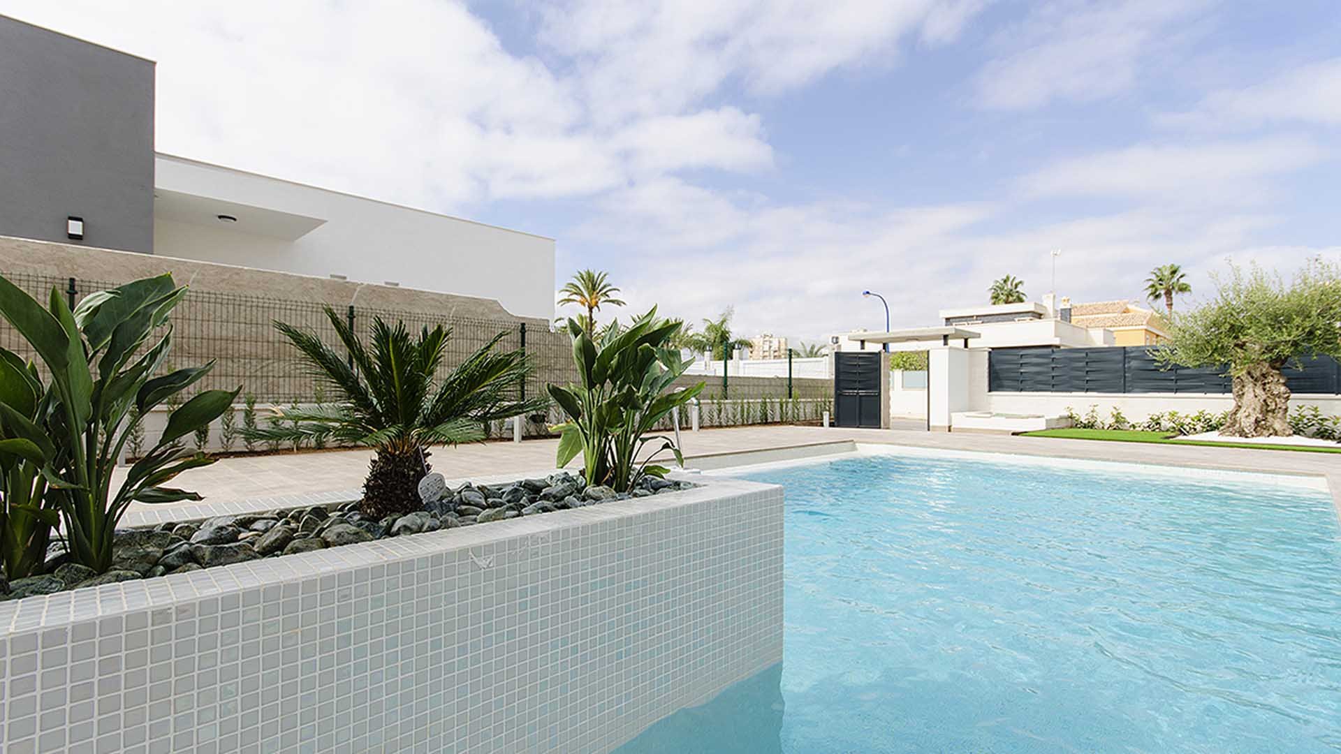 Huvila Villas del Mar, Playa Honda, Lanzarote, Espanja 2 makuuhuonetta, 103 m2 No. 105547