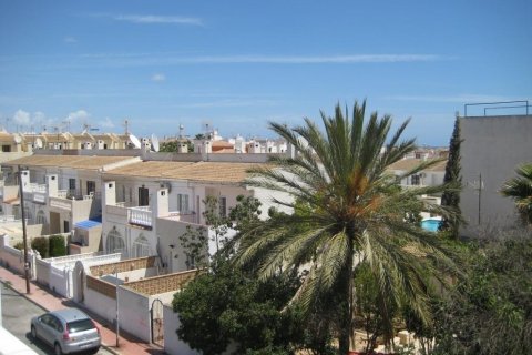 Apartment in Torrevieja, Alicante, Spain 2 bedrooms, 97 sq.m. No. 190791