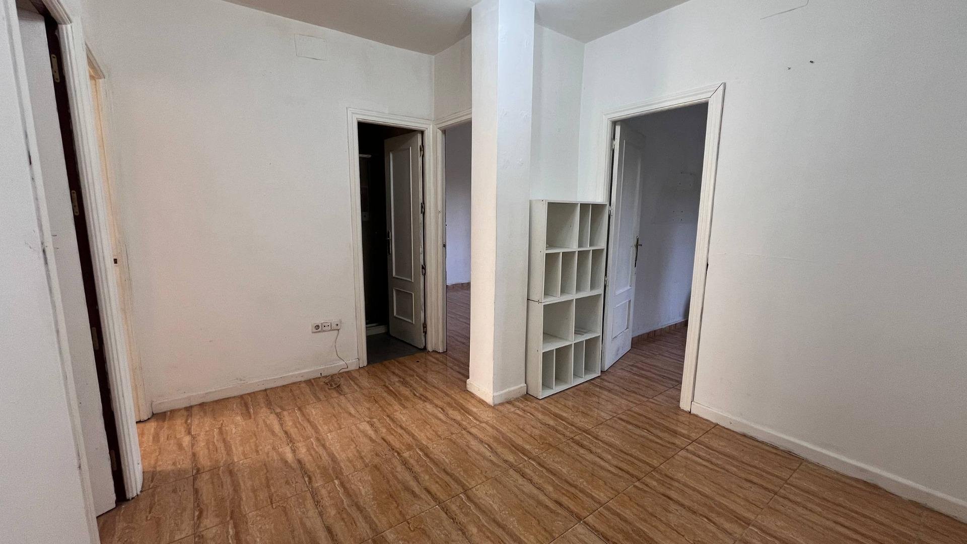 Huoneisto Madrid, Espanja 3 makuuhuonetta, 81 m2 No. 190790