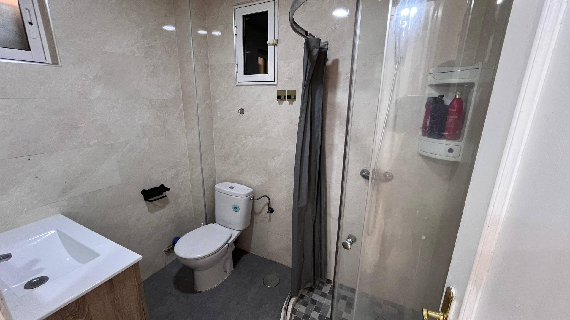 Huoneisto Madrid, Espanja 3 makuuhuonetta, 81 m2 No. 190790