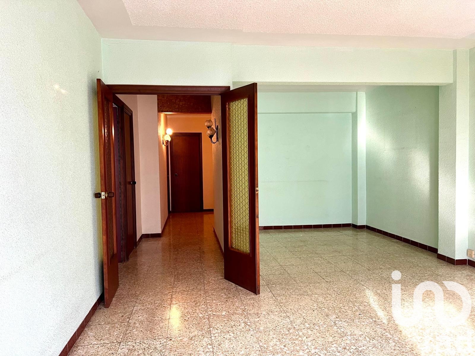 Huoneisto Sant Carles De La Rapita, Tarragona, Espanja 5 makuuhuonetta, 184 m2 No. 185580