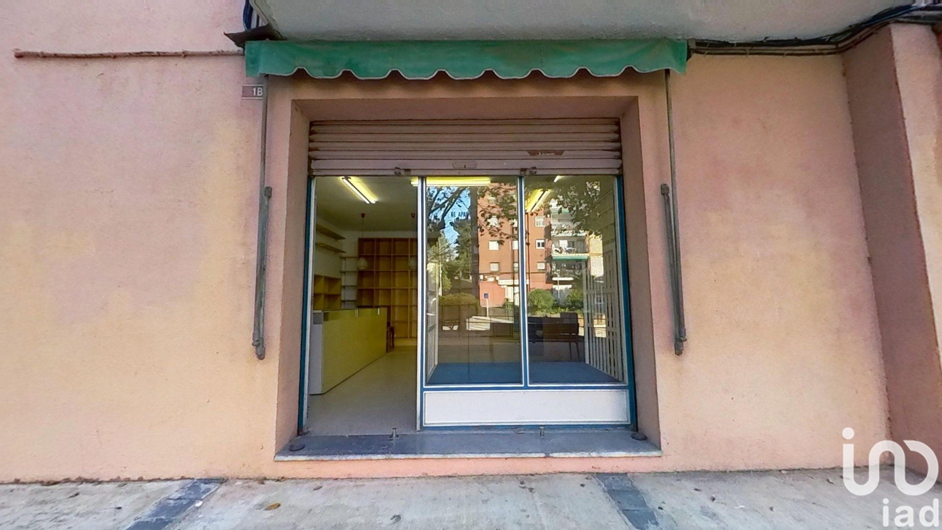 Liikekiinteistö Polinya, Barcelona, Espanja 2 makuuhuonetta, 91 m2 No. 185579