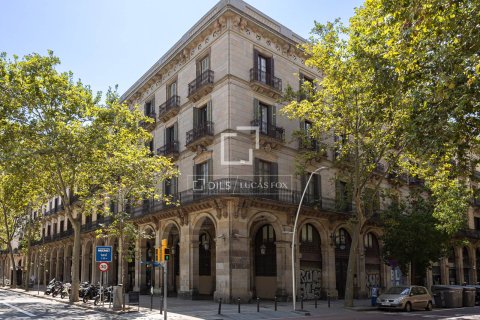 Attico a Barcelona, Spagna 4 camere da letto, 117 mq. N° 194284