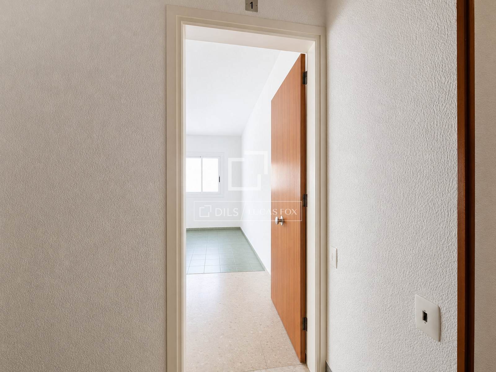 Apartament w Vilanova i la Geltru, Barcelona, Hiszpania 4 sypialnie, 97 mkw. nr 194286