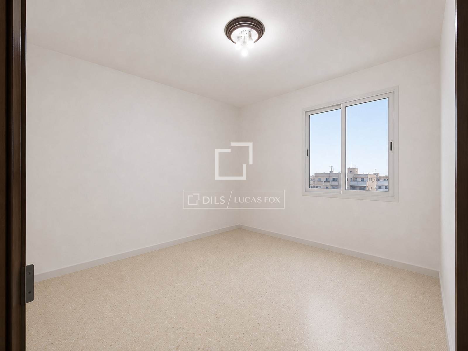 Apartament w Vilanova i la Geltru, Barcelona, Hiszpania 4 sypialnie, 97 mkw. nr 194286