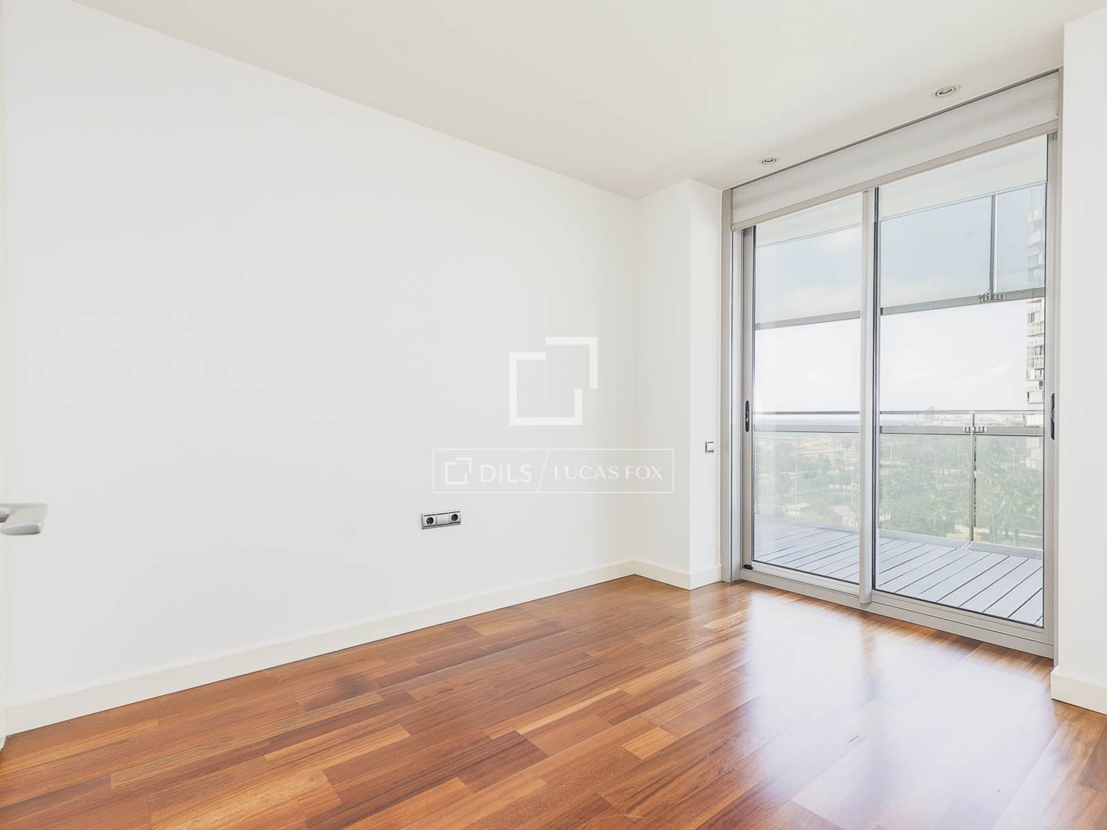 Wohnung in Barcelona, Spanien 3 Schlafzimmer, 121 m2 Nr. 194287