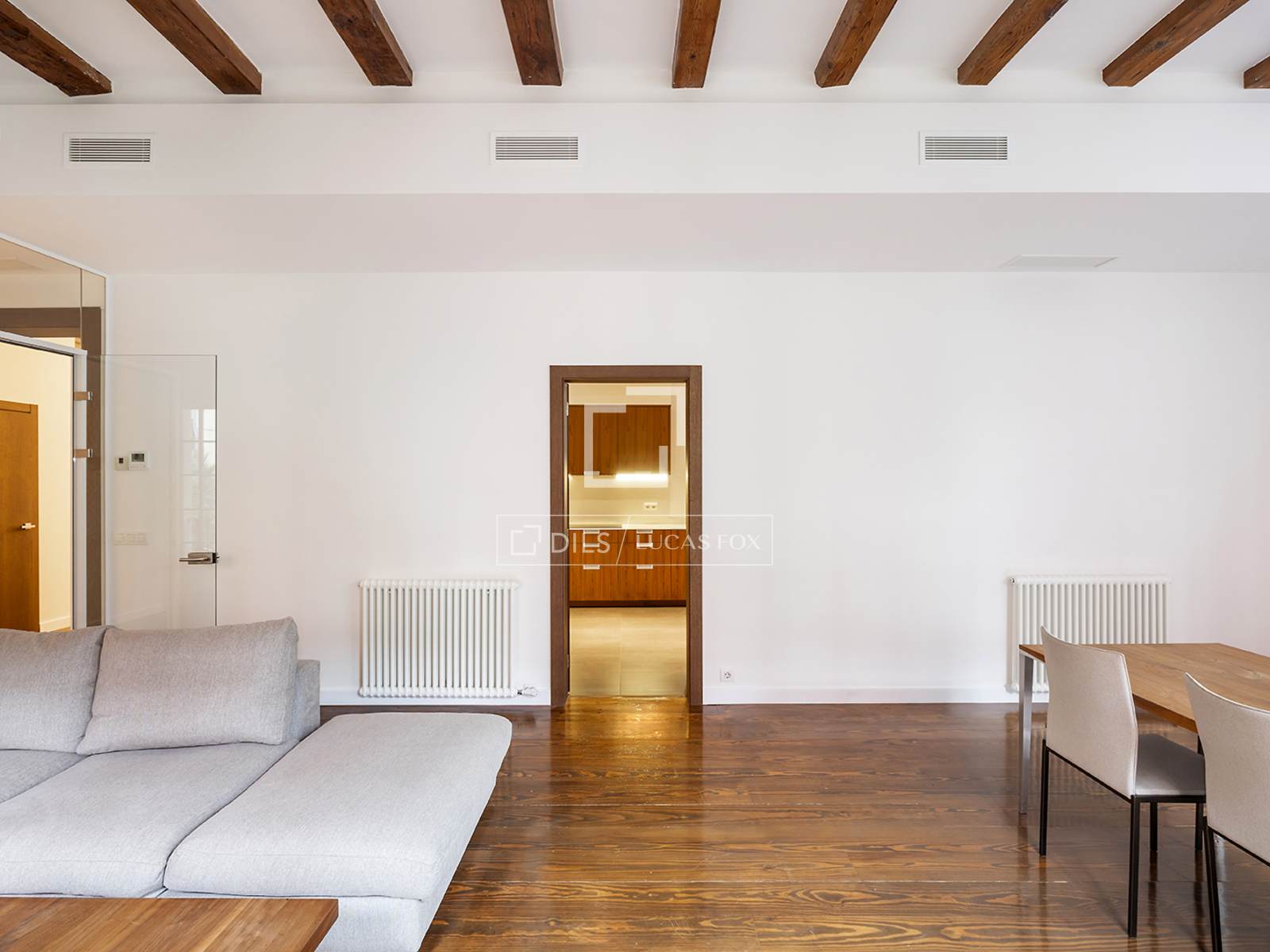 Appartamento a Barcelona, Spagna 4 camere da letto, 343 mq. N° 194285