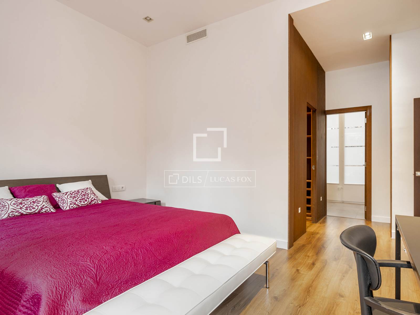 Appartamento a Barcelona, Spagna 4 camere da letto, 343 mq. N° 194285