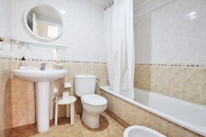 Appartamento a Guardamar del Segura, Alicante, Spagna 3 camere da letto, 75 mq. N° 183643