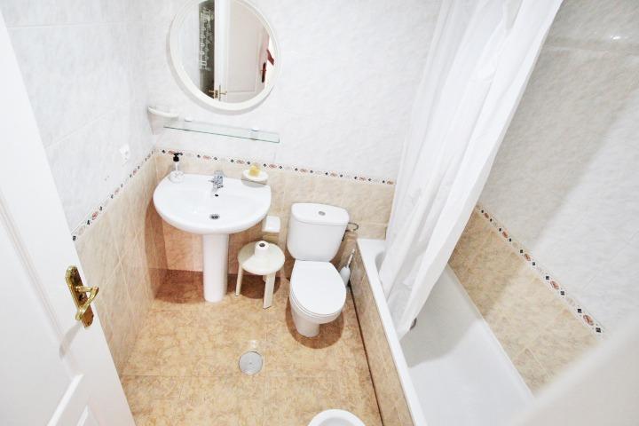 Appartamento a Guardamar del Segura, Alicante, Spagna 3 camere da letto, 75 mq. N° 183643