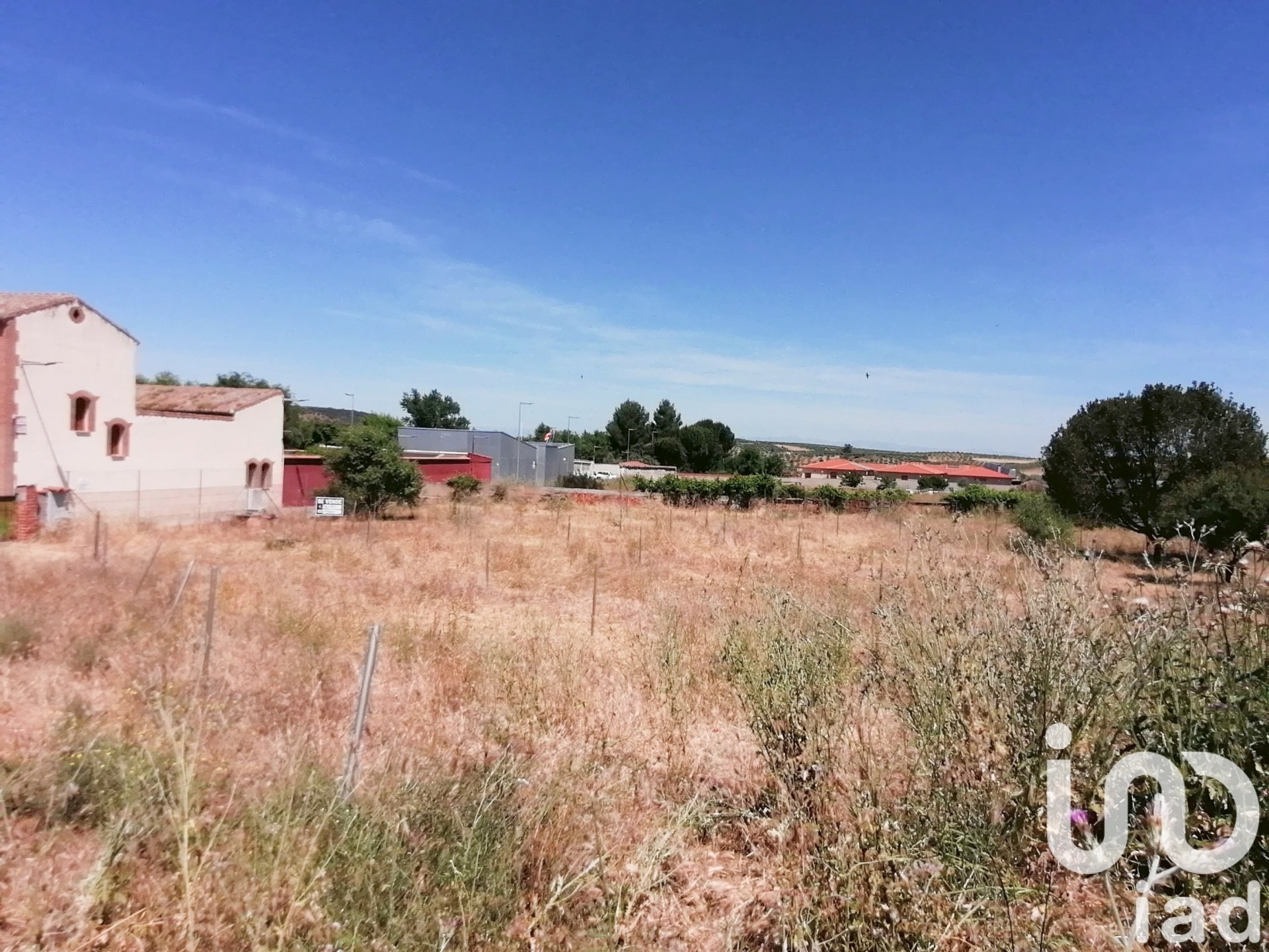 Parcela en España 2048 m2 No. 153412
