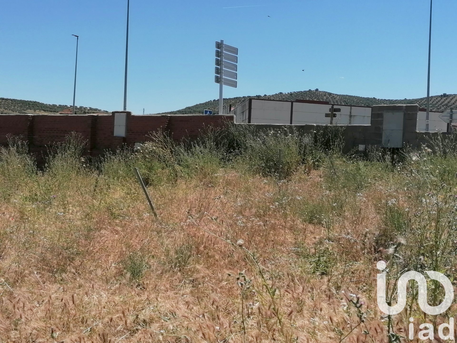 Parcela en España 2048 m2 No. 153412