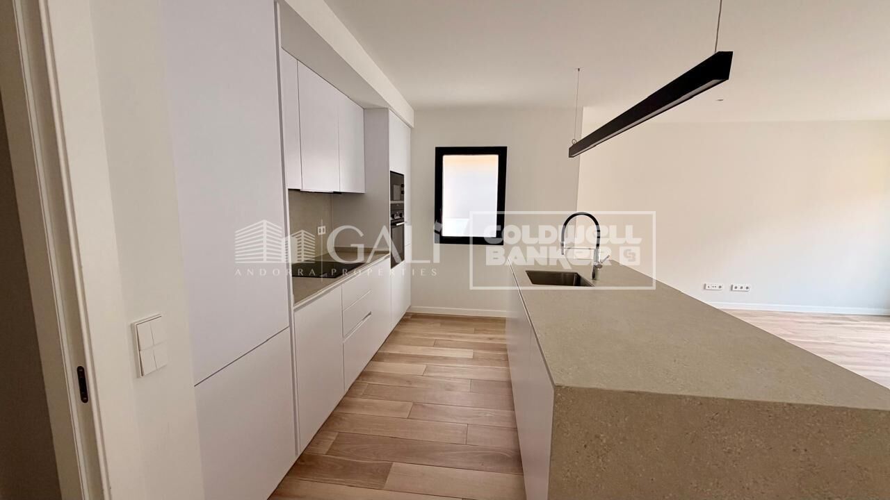 Apartment à Principado De Andorra (Ninguna Poblacion Tiene C.P.), Lleida, Espagne 3 chambres, 124 m2 No. 178420