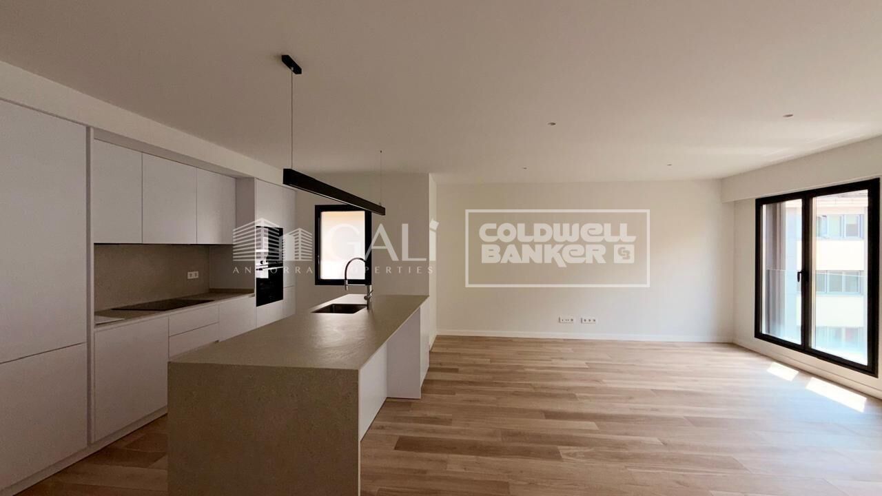 Apartment à Principado De Andorra (Ninguna Poblacion Tiene C.P.), Lleida, Espagne 3 chambres, 124 m2 No. 178420