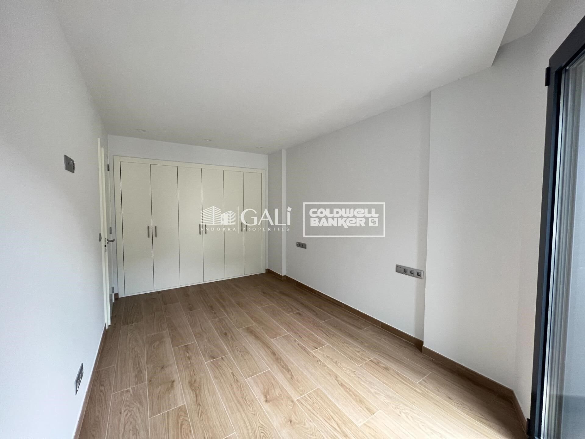 Apartment in Principado De Andorra (Ninguna Poblacion Tiene C.P.), Lleida, Spain 2 bedrooms, 70 sq.m. No. 178418