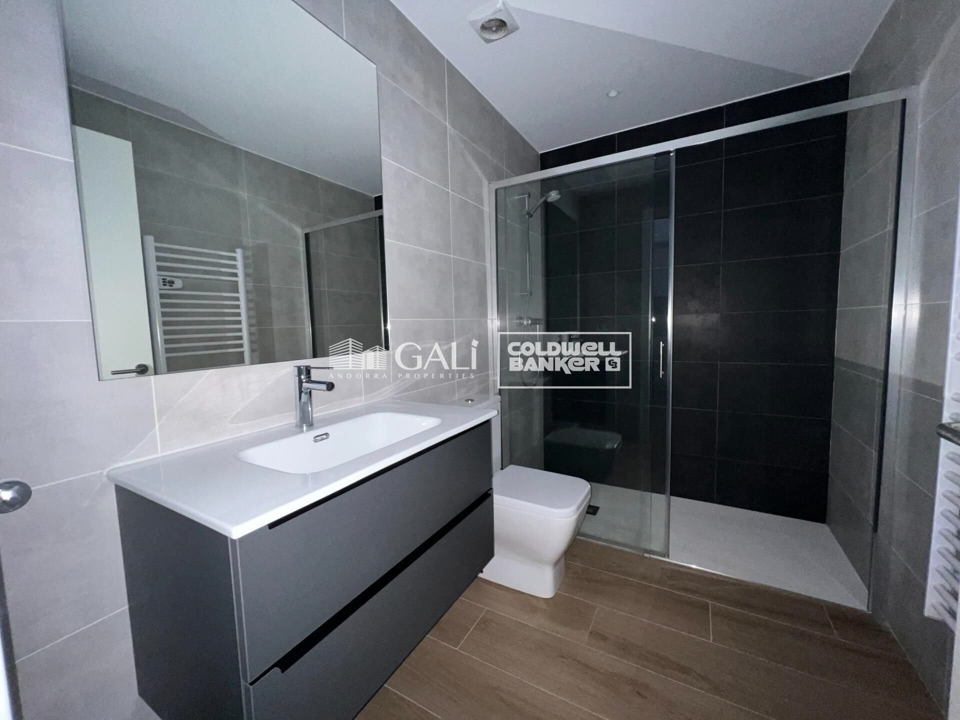 Apartment in Principado De Andorra (Ninguna Poblacion Tiene C.P.), Lleida, Spain 2 bedrooms, 70 sq.m. No. 178418