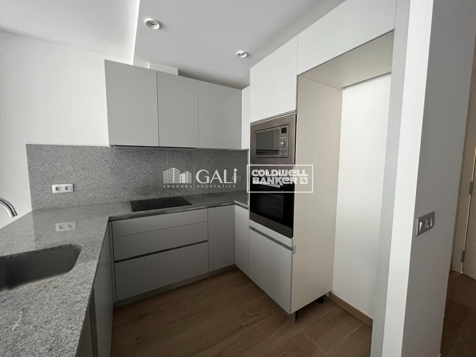 Apartment in Principado De Andorra (Ninguna Poblacion Tiene C.P.), Lleida, Spain 2 bedrooms, 70 sq.m. No. 178418