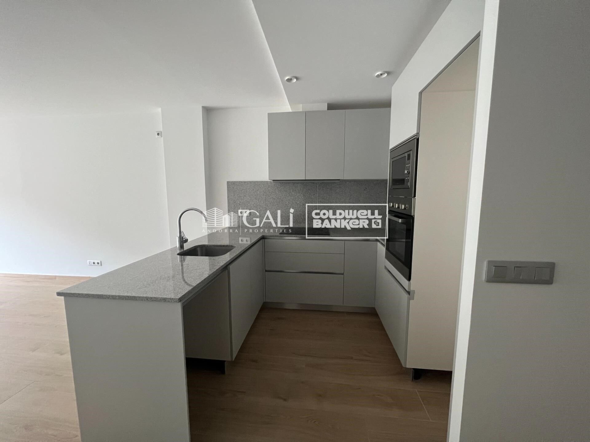Apartment in Principado De Andorra (Ninguna Poblacion Tiene C.P.), Lleida, Spain 2 bedrooms, 70 sq.m. No. 178418