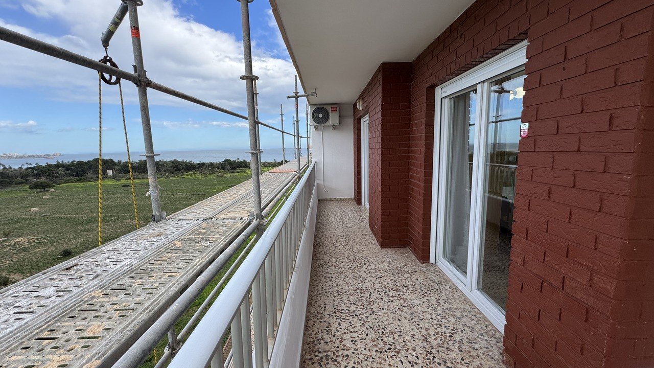 Lägenhet i Punta Prima, Alicante, Spanien 2 sovrum, 70 kvm. Nr. 181061