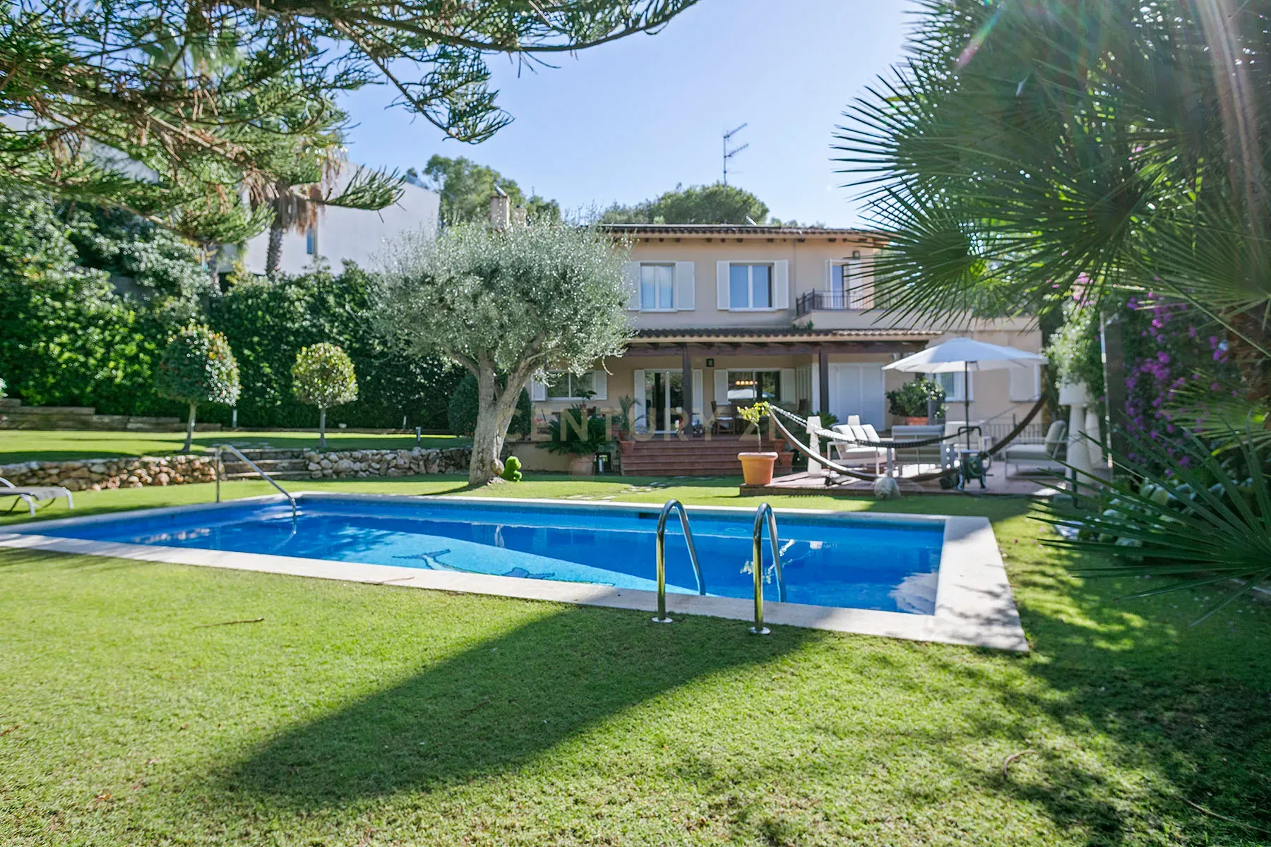House à Sant Pere de Ribes, Barcelona, Espagne 5 chambres, 501 m2 No. 167019