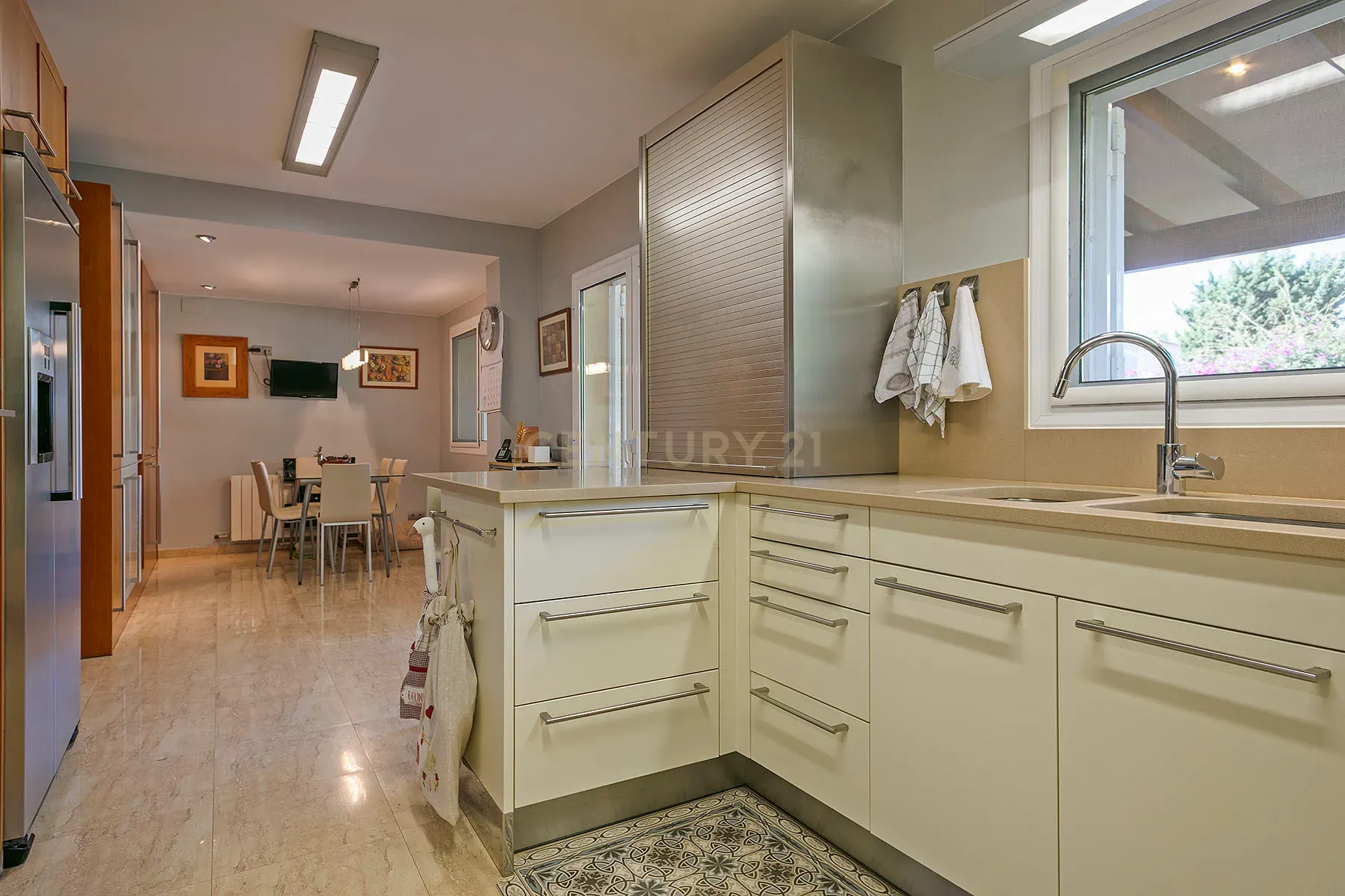 House à Sant Pere de Ribes, Barcelona, Espagne 5 chambres, 501 m2 No. 167019