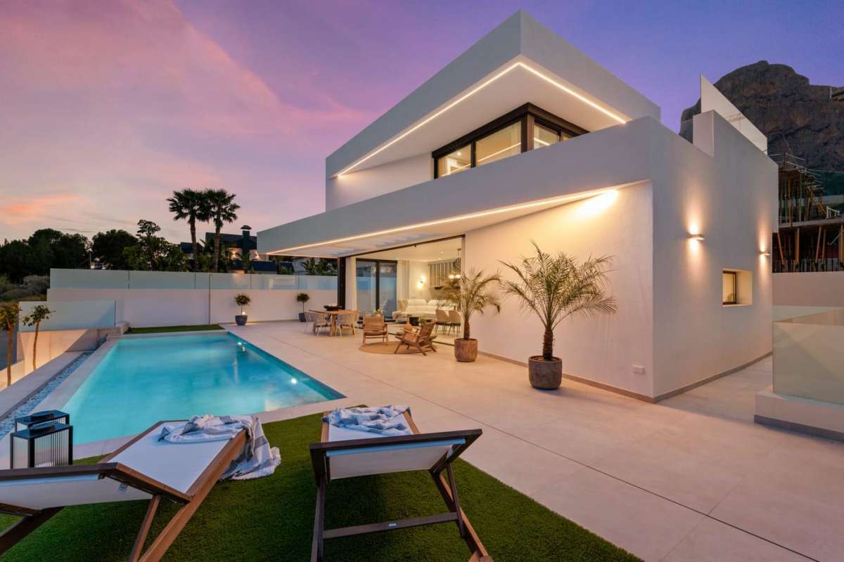 House in Polop, Alicante, Spain 3 bedrooms, 311.35 sq.m. No. 176302