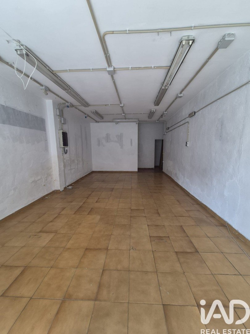 Commercial property in Leon, Spain 55 sq.m. No. 188029