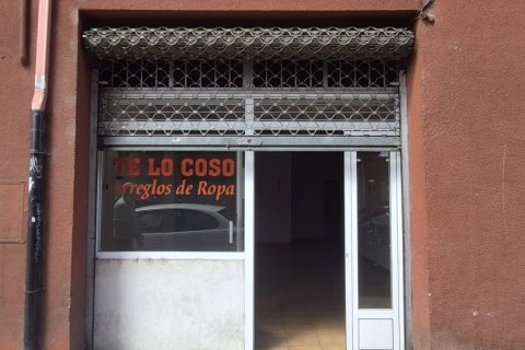 Commercial property in Leon, Spain 55 sq.m. No. 188029
