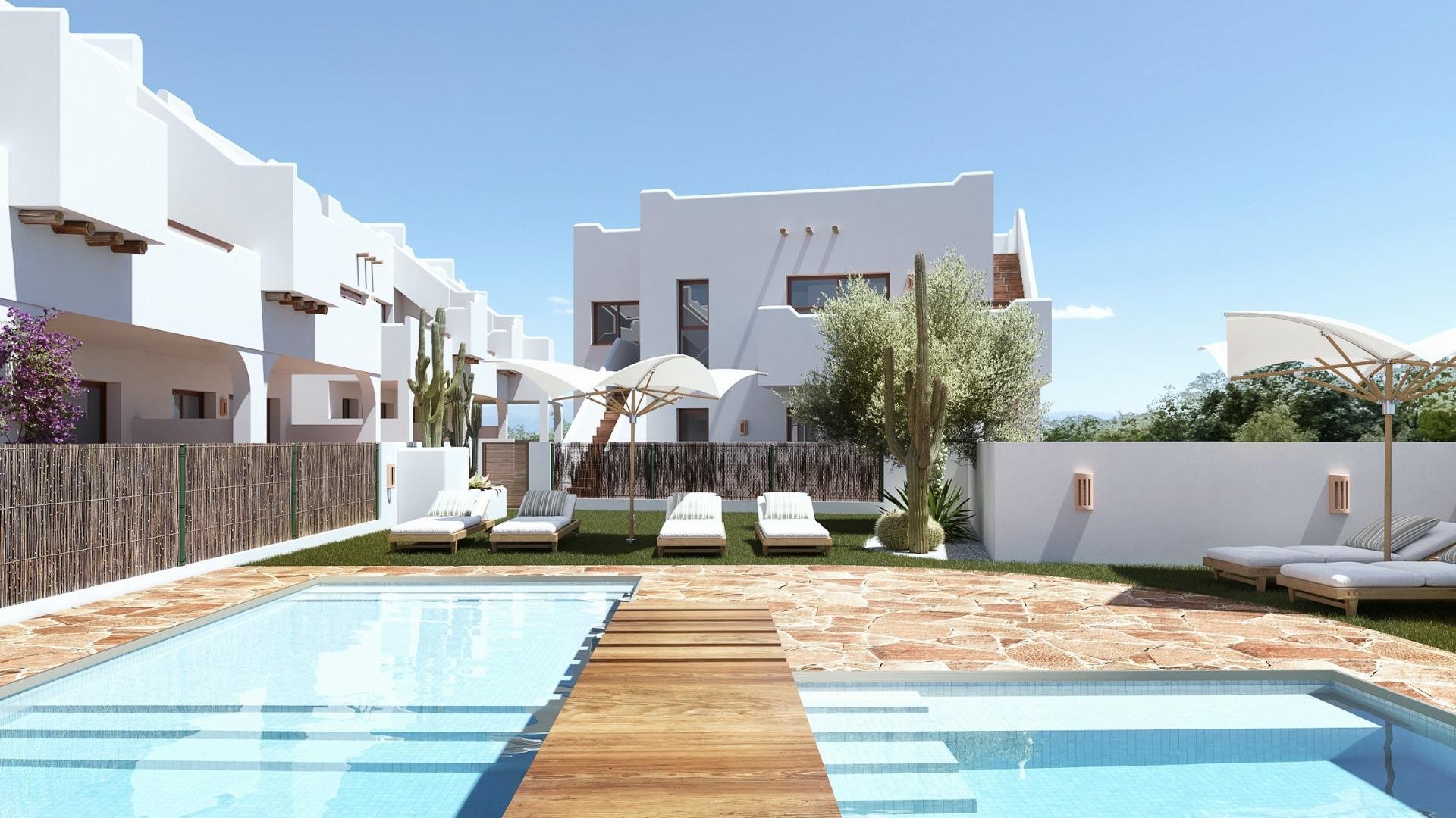 Bungalow en Pilar de la Horadada, Alicante, España 2 dormitorios, 88 m2 No. 111134