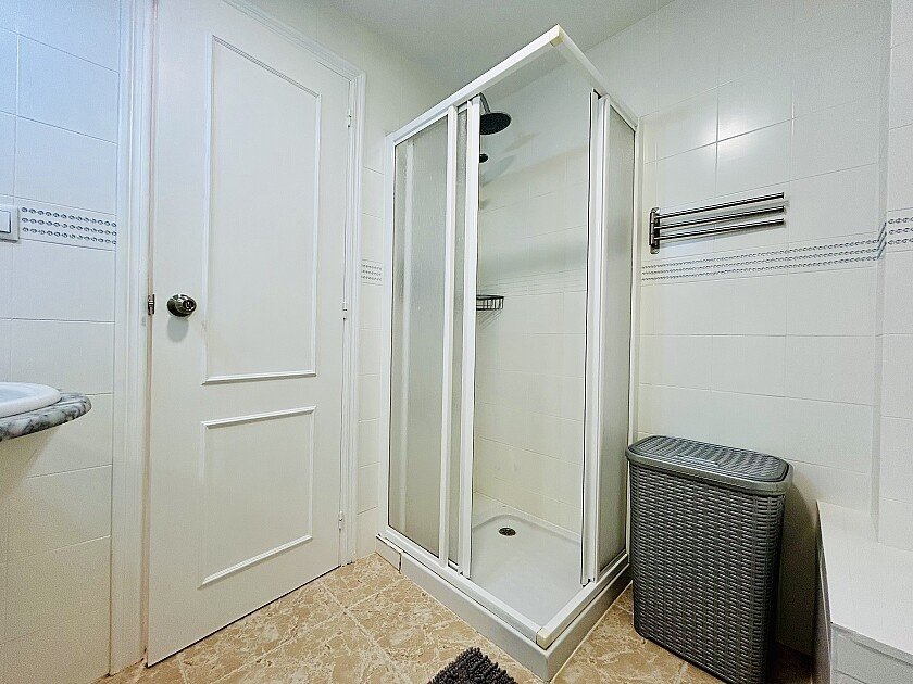 Apartment in Torrevieja, Alicante, Spain 3 bedrooms, 92 sq.m. No. 111147