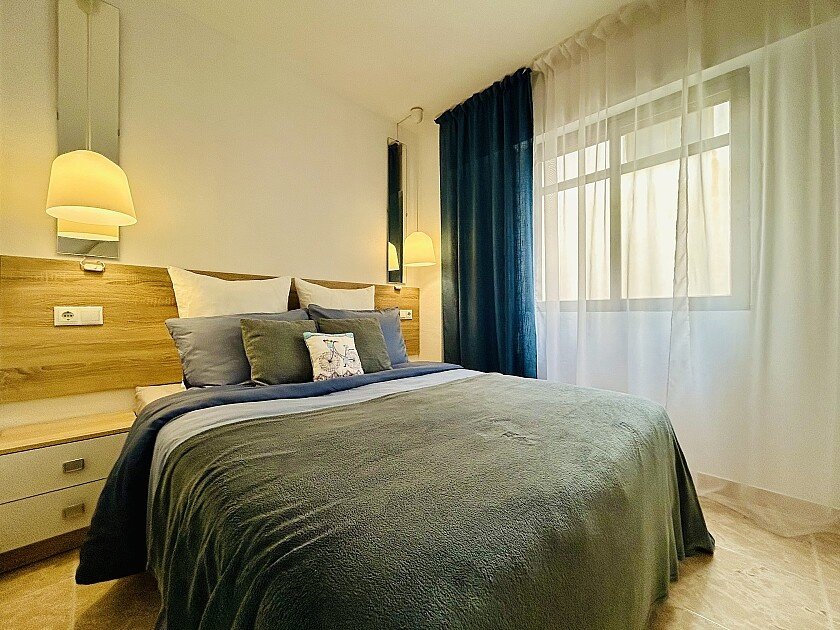 Apartment in Torrevieja, Alicante, Spain 3 bedrooms, 92 sq.m. No. 111147