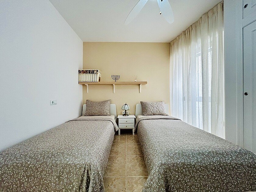 Apartment in Torrevieja, Alicante, Spain 3 bedrooms, 92 sq.m. No. 111147